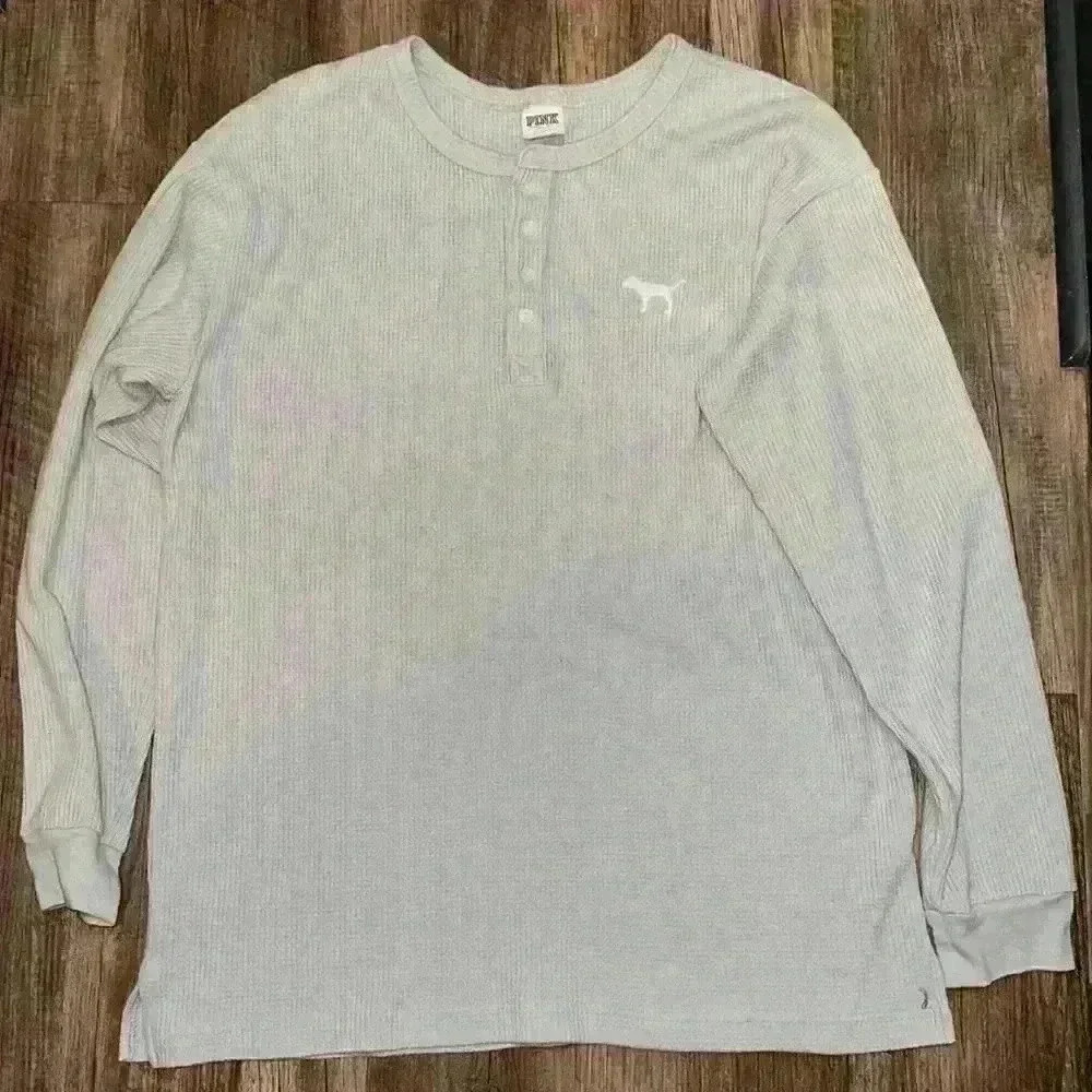 EUC Victoria Secret PINK Thermal‎ Heavy Shirt size L